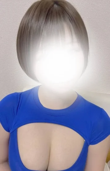 エミリアスパ